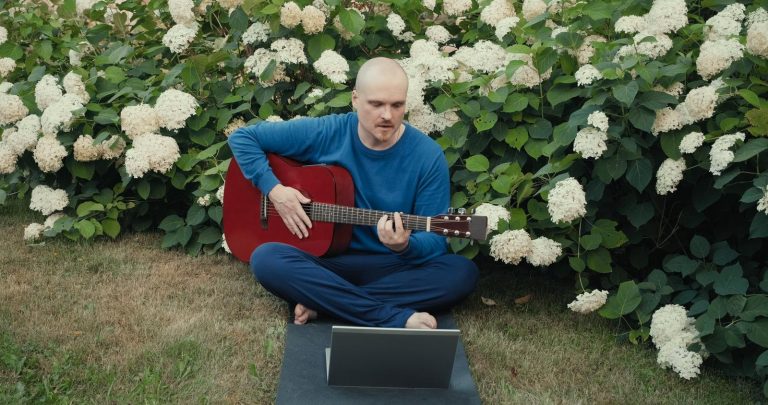 Jak muzyka wpływa na rośliny?