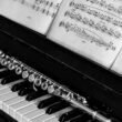 pianino z nutami